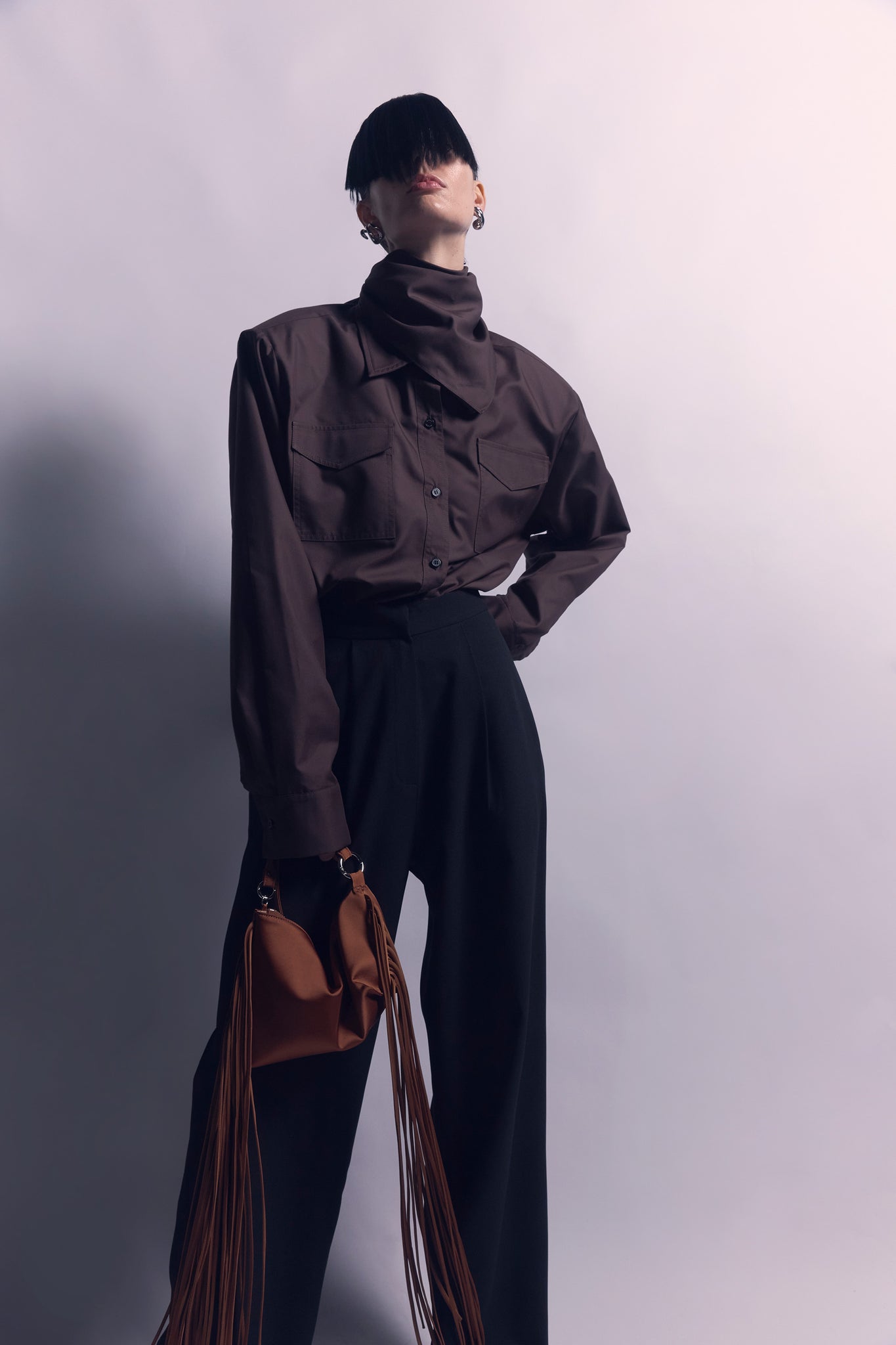 NICHP : The Silent Flow Collection : Piera top พร้อมผ้าพันคอ หรือ ไม่เอาผ้าพันคอก็ได้ ทำจากผ้าโพลีเอสเตอร์ (Pre-order 3-4 week)