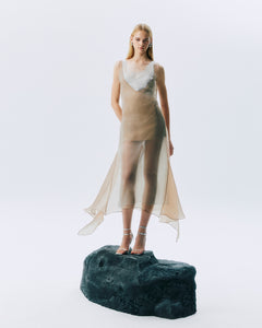 NICHP : Meteora Collection : Liora dress ผ้าออแกนซ่าแก้ว พริ้วโปร่ง มีซับในสั้น
