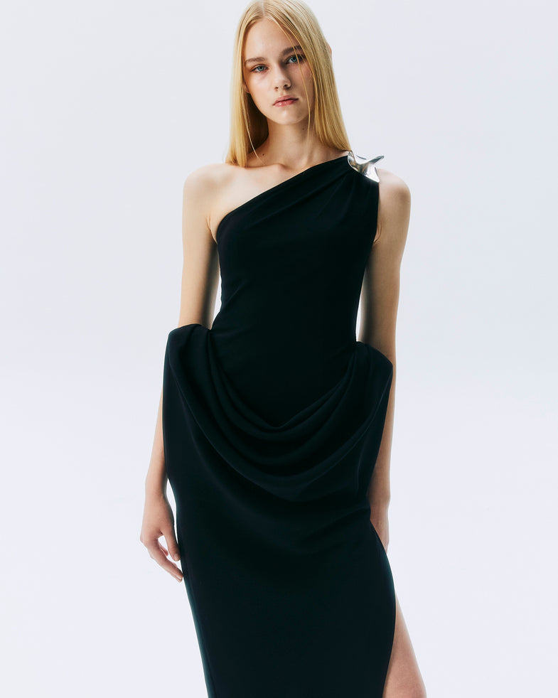 NICHP : Meteora Collection : DRESS -2501 เดรสไหล่เดี่ยว แบบยาว