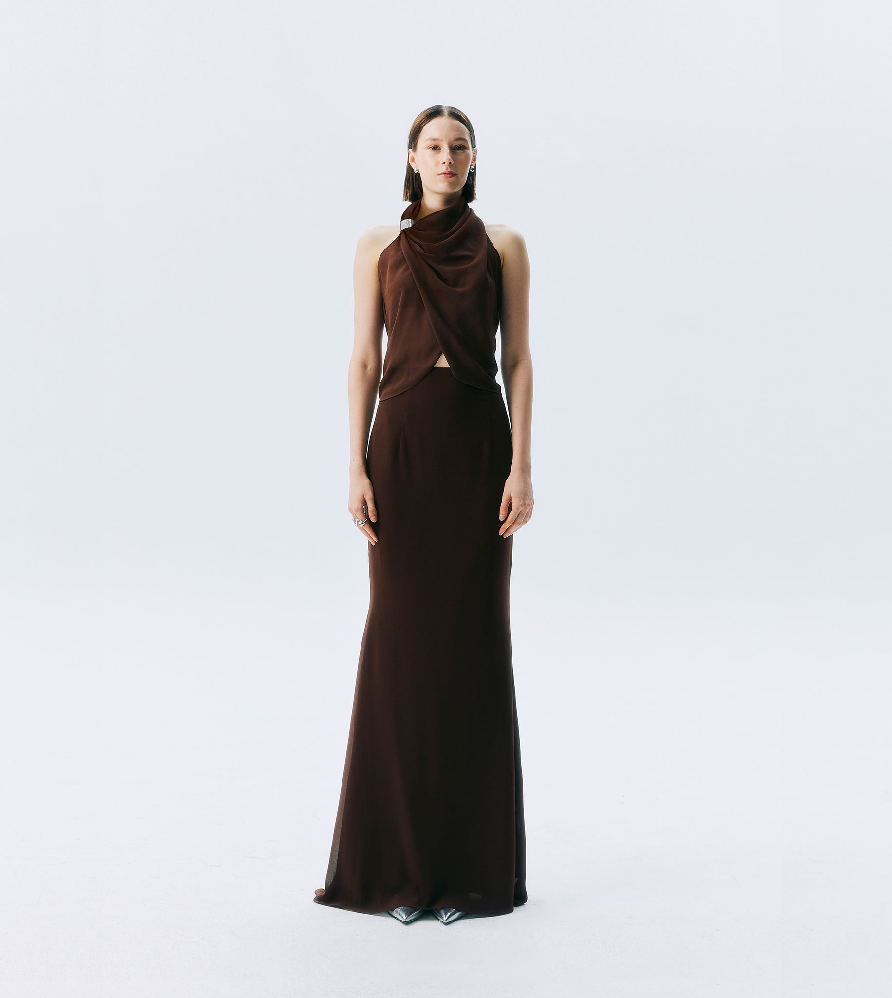 NICHP : Meteora Collection : Calla dress ผ้าหนังกลับตกแต้งด้วยอะไหล่สีเงิน