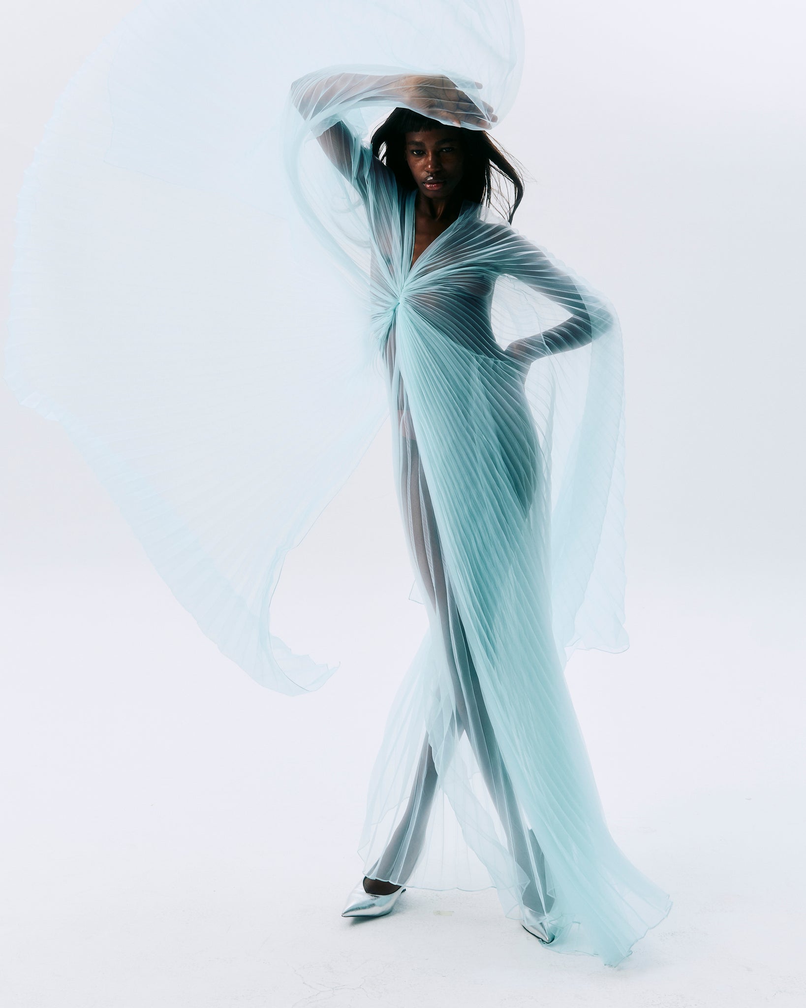 NICHP : Meteora Collection : Daphne pleat dress เดรสพลีทปิดไหล่สองข้าง (มีซับในยาวด้านใน)