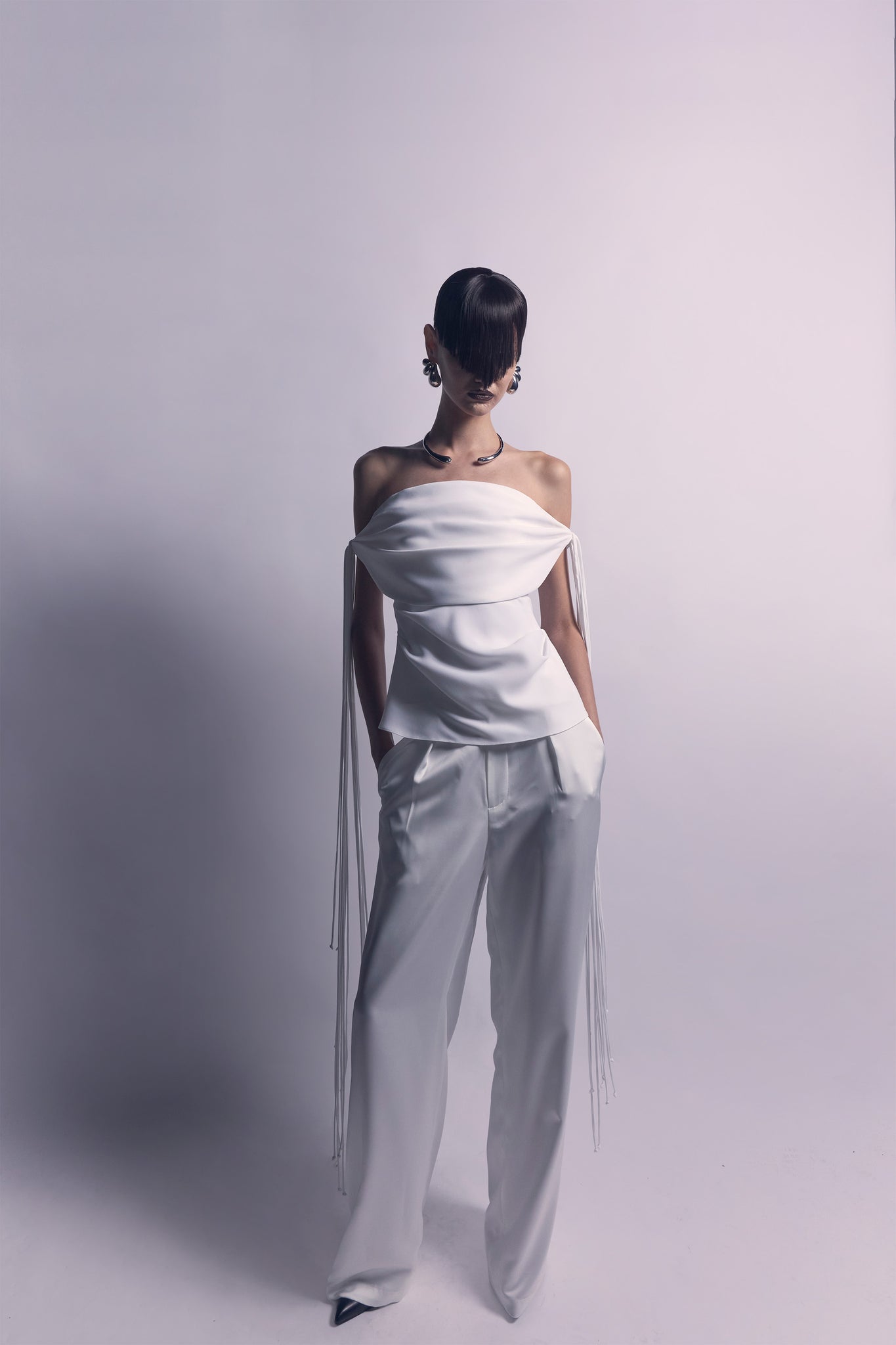 NICHP : The Silent Flow Collection : Marta top ผ้าโซเฟียเปิดไหล่ (Pre-order 3-4 week)