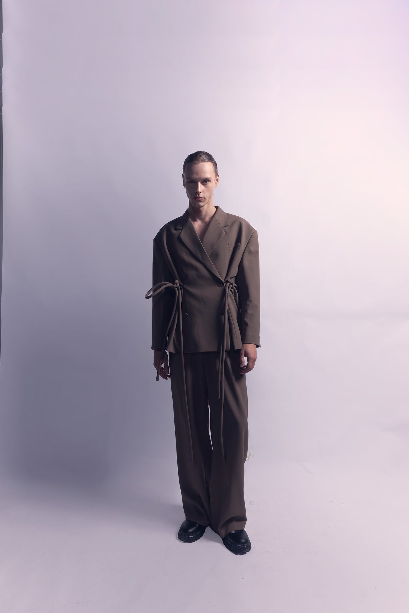 NICHP : The Silent Flow Collection : Inna suit (Pre-order 3-4 week)