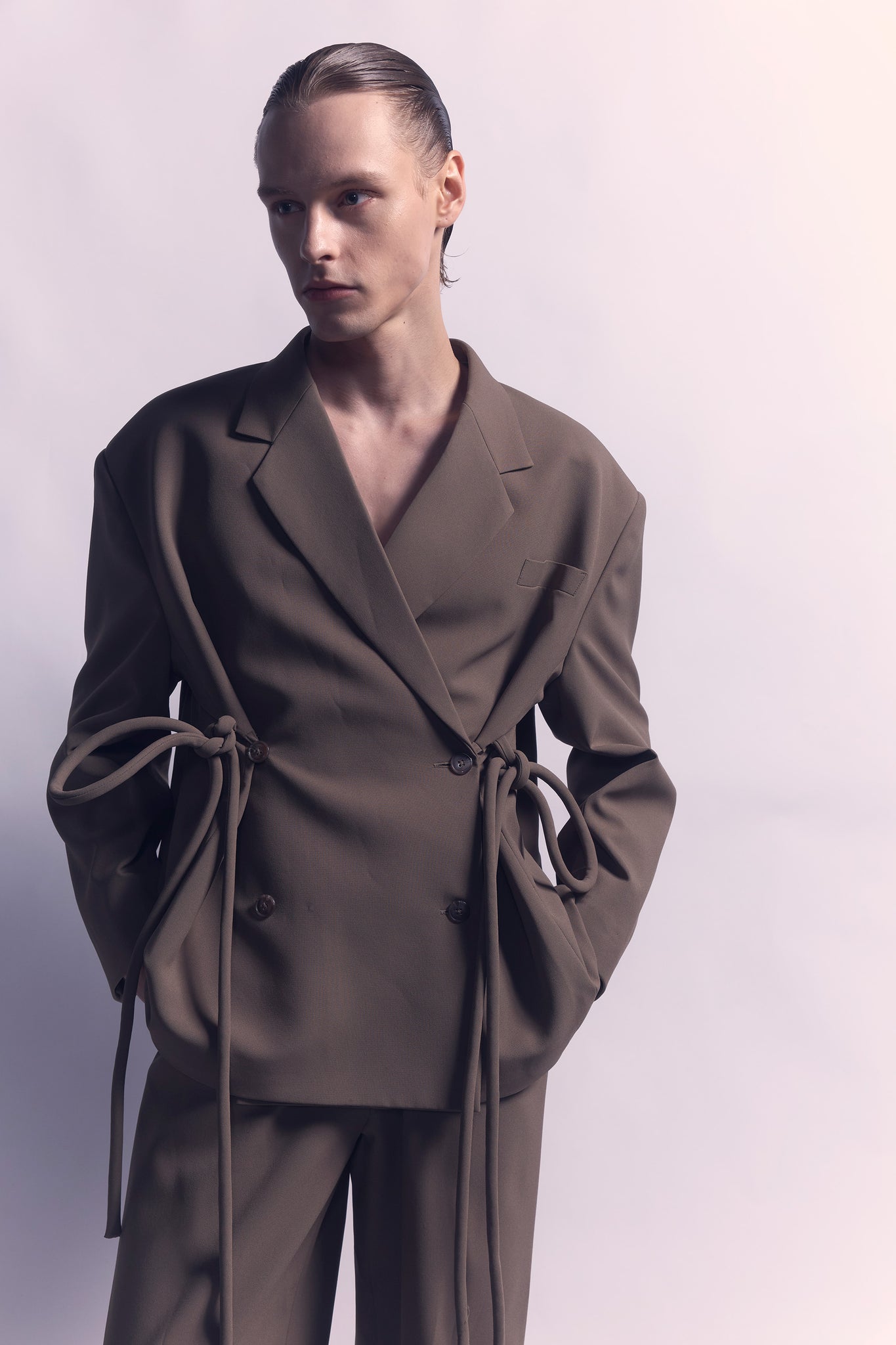 NICHP : The Silent Flow Collection : Inna suit (Pre-order 3-4 week)