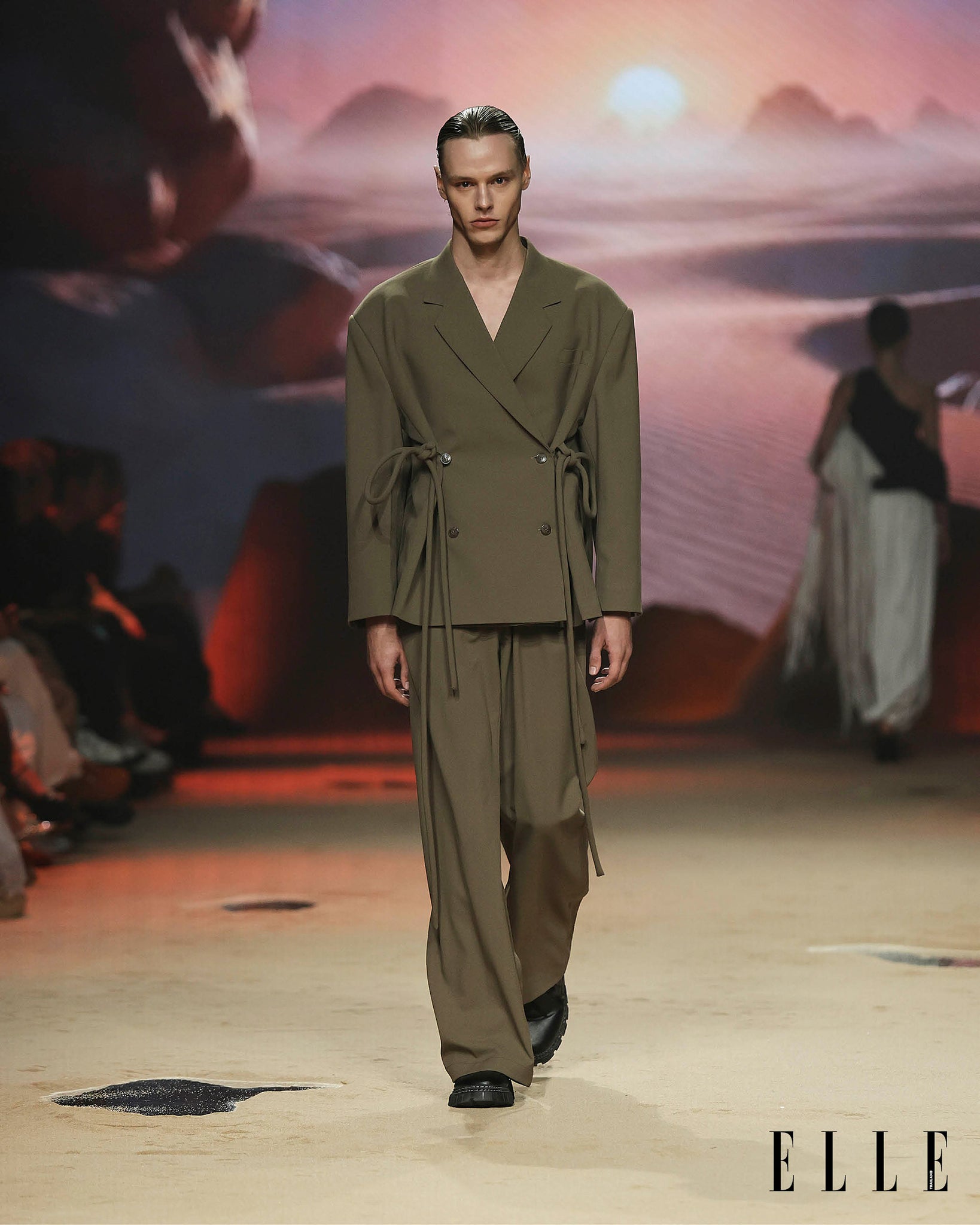 NICHP : The Silent Flow Collection : Inna suit (Pre-order 3-4 week)