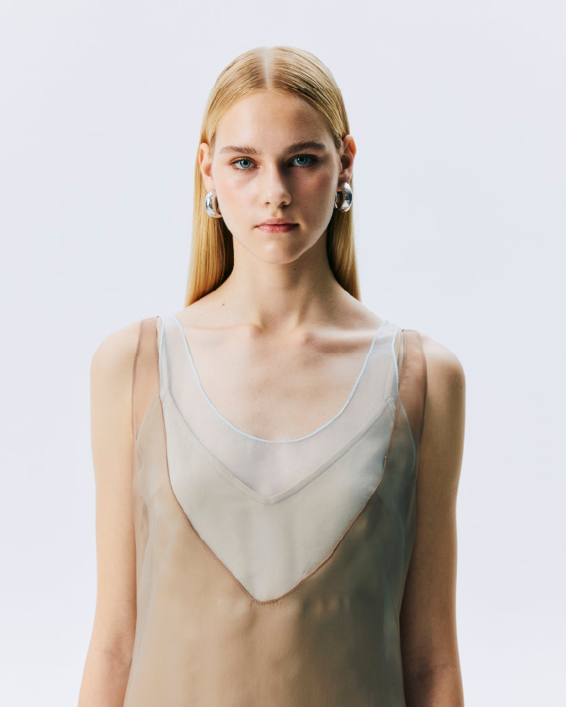 NICHP : Meteora Collection : Liora dress ผ้าออแกนซ่าแก้ว พริ้วโปร่ง มีซับในสั้น