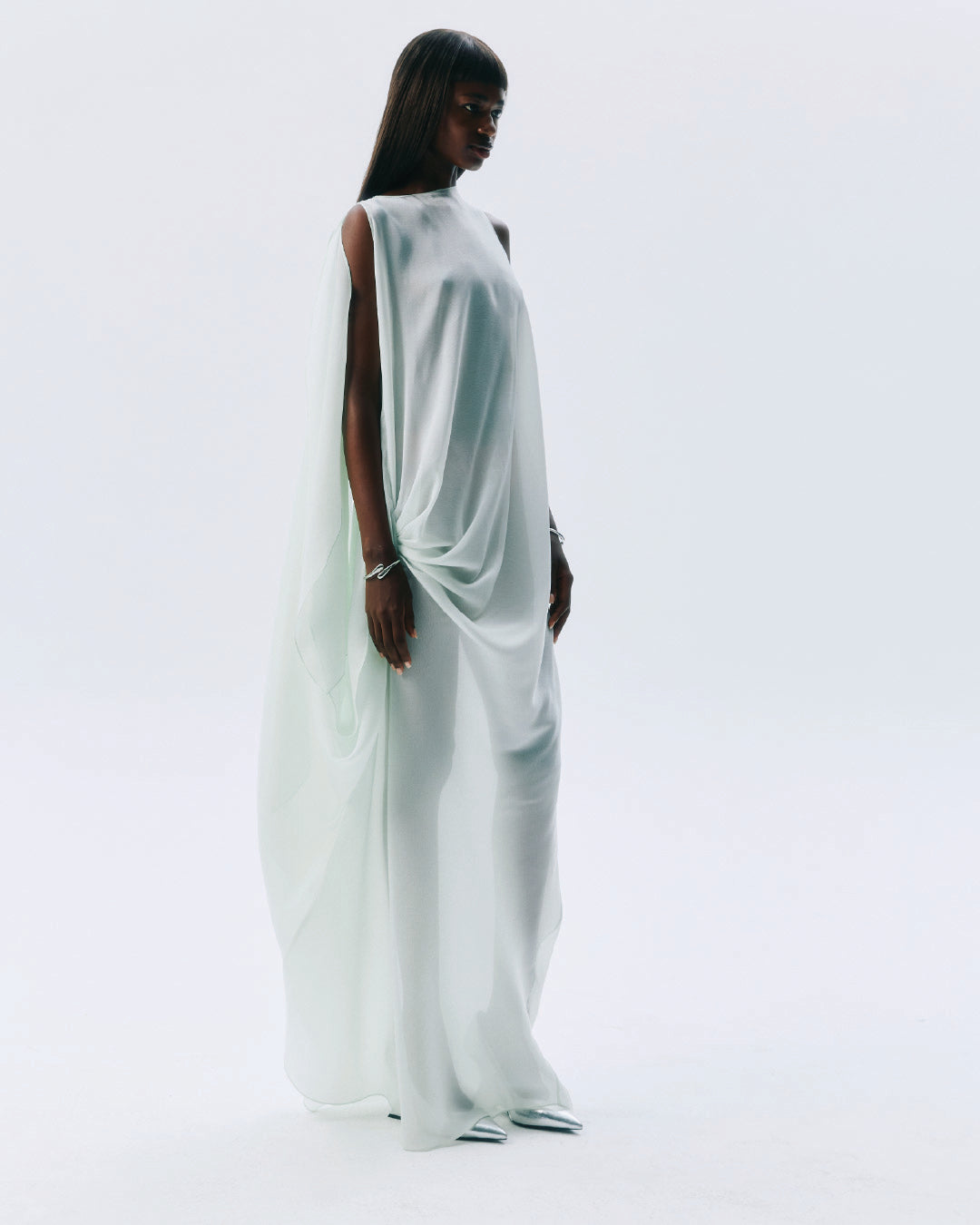 NICHP : Meteora Collection : Neoma dress ผ้าออแกนซ่าแก้ว ผ้าโปร่ง ใส่สบาย มีซับในสั้น เหมาะสำหรับทุกโอกาส