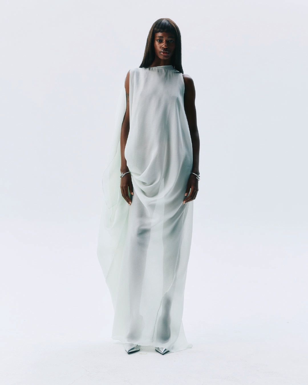 NICHP : Meteora Collection : Neoma dress ผ้าออแกนซ่าแก้ว ผ้าโปร่ง ใส่สบาย มีซับในสั้น เหมาะสำหรับทุกโอกาส