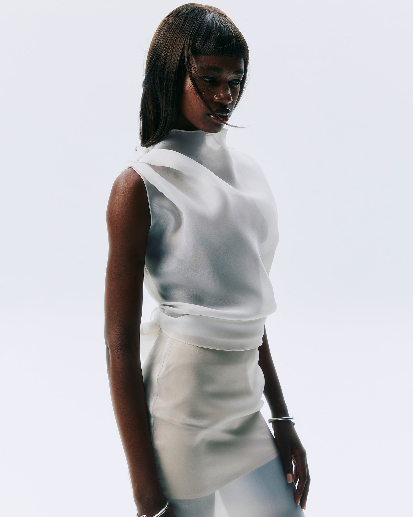 NICHP : Meteora Collection : Cura skirt ตัวนอกผ้าออแกนซ่าสีขาวโปร่ง (ตัวซับในผ้ายืด ITY สีนู๊ด) ใส่ได้ทุกโอกาส ผ้านุ่มสบาย